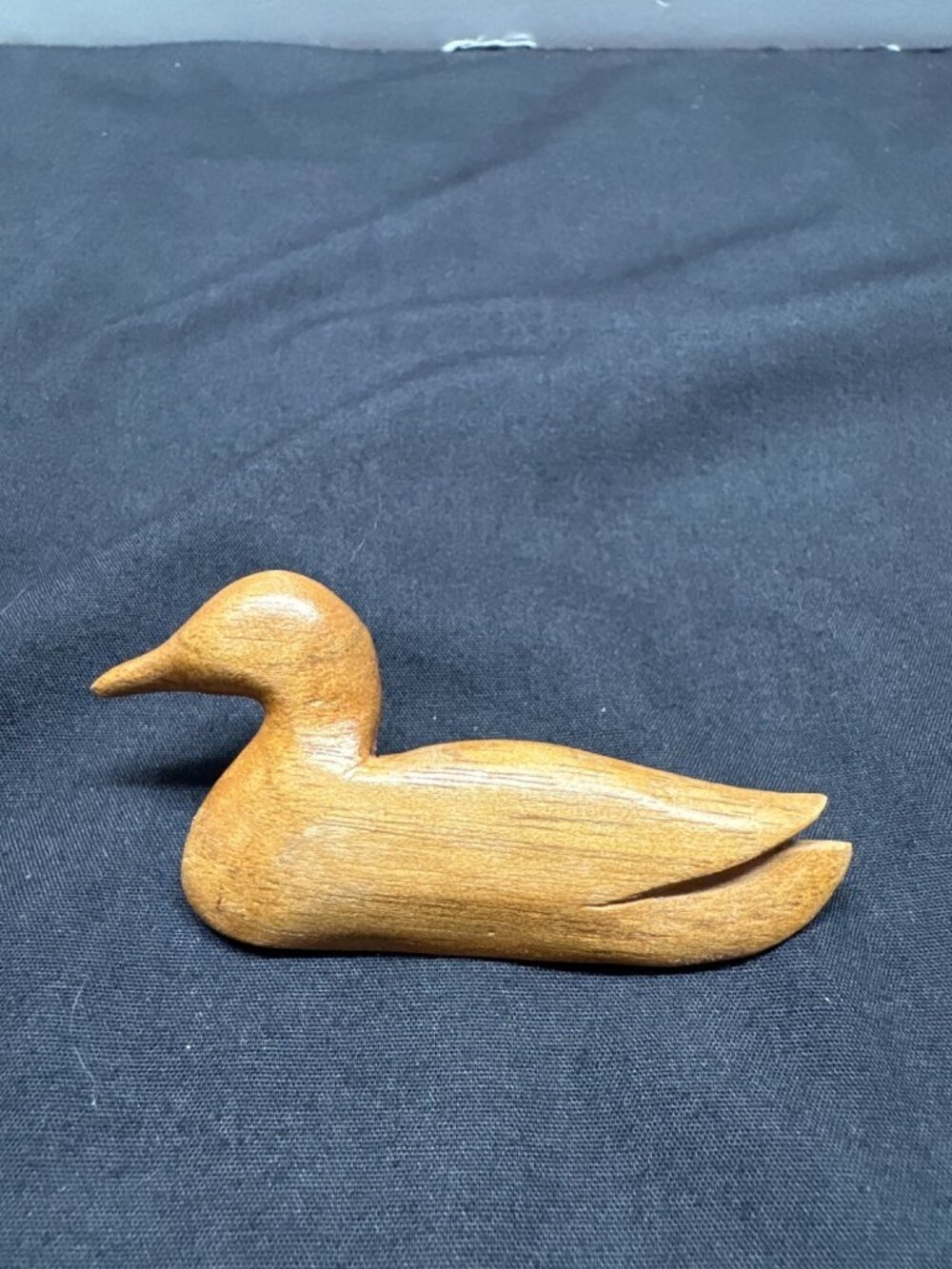 Vintage Hand-Carved Wooden Duck Pin Brooch Natural Finish Rustic Design Farmhous